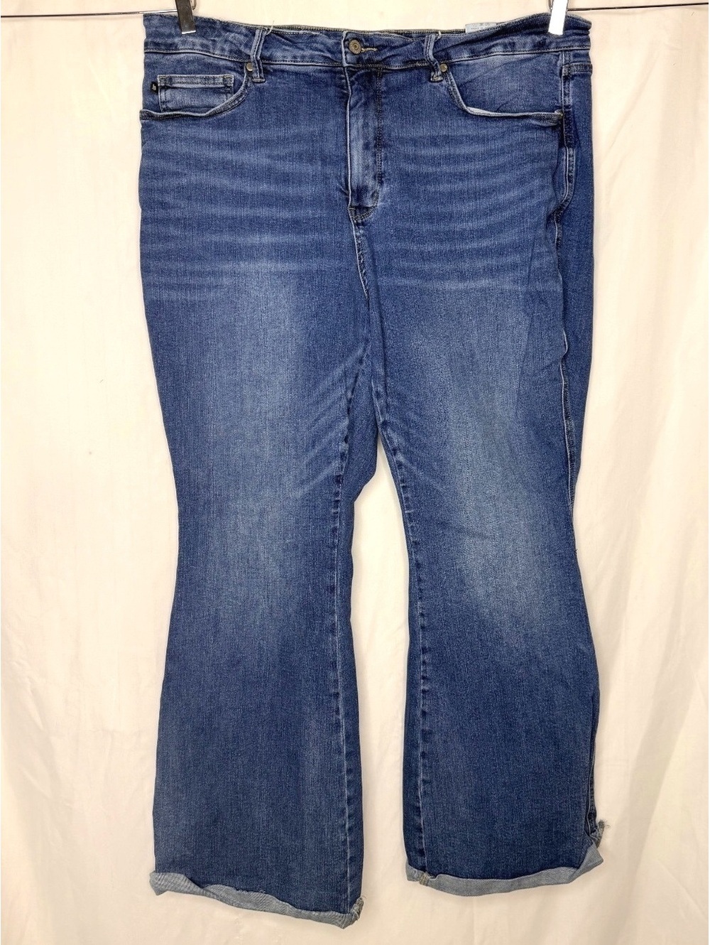Judy Blue Medium Wash Flare Leg Jeans 22W